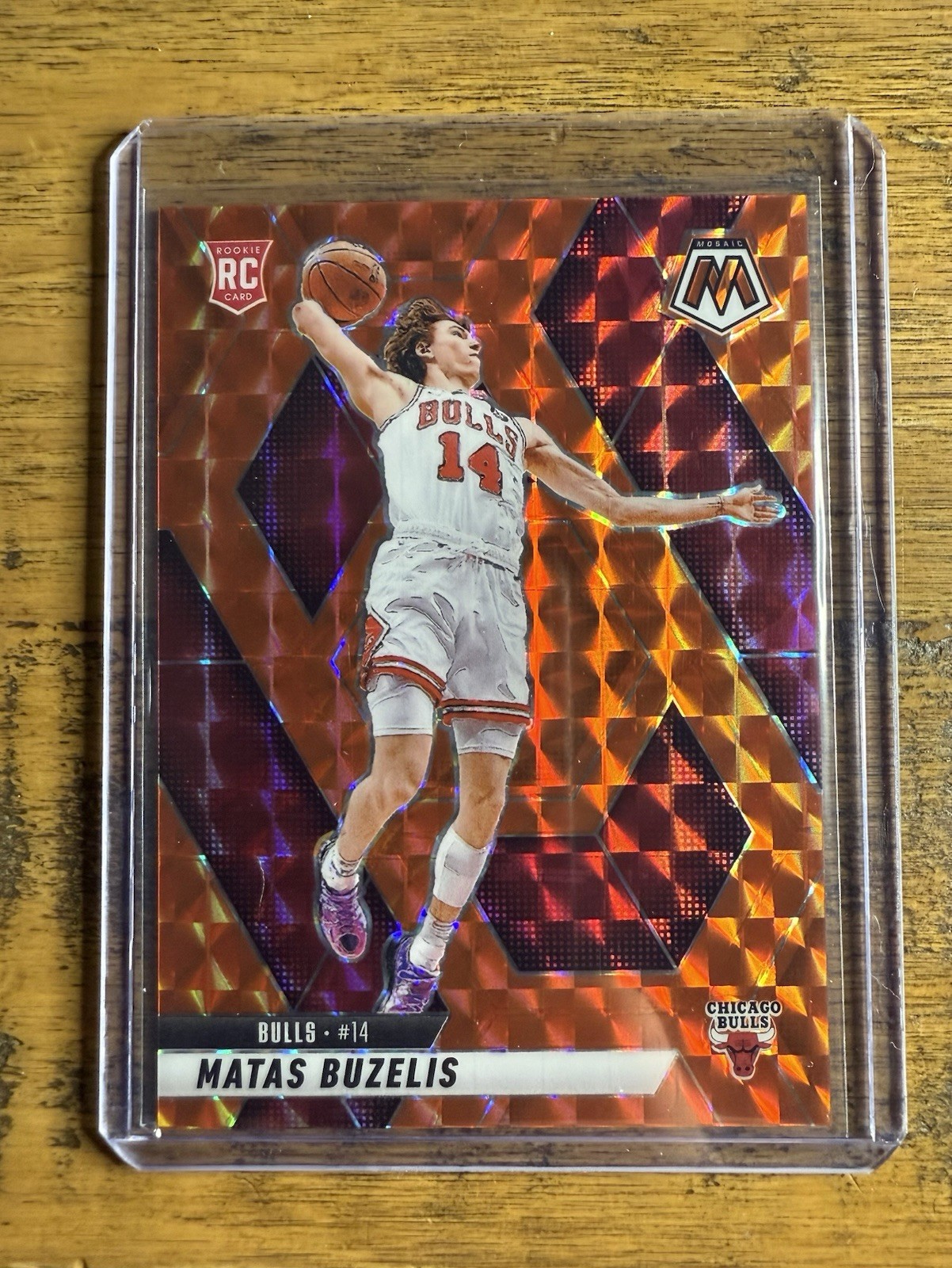 2024-25 Panini Mosaic Matas Buzelis #223 Orange Mosaic Prizm /249 (RC)