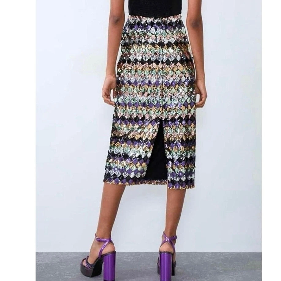 Falda Midi Zara Lentejuelas Brillo Metálico Multicolor Rayas Diamante Abertura Talla M Foto 3 de 4