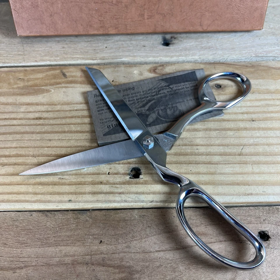 Vintage Gingher Chrome True Left-Hand Scissors w/Box - Image 3 of 4