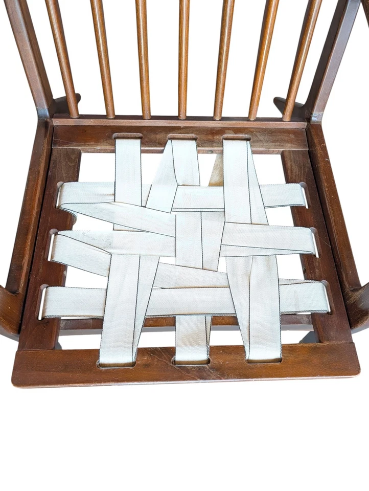 Современное кресло для отдыха Lawrence Peabody середины века из орехового дерева сделано в Дании - Изображение 3 из 4