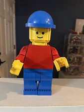Lego Creator: Up-scaled Lego Minifigure (40649)