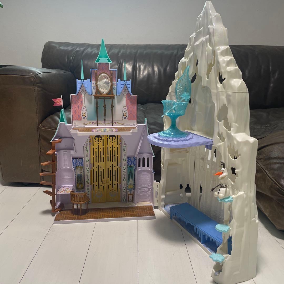 Disney Frozen: Ice Castle and Palace Playset #2d3e82