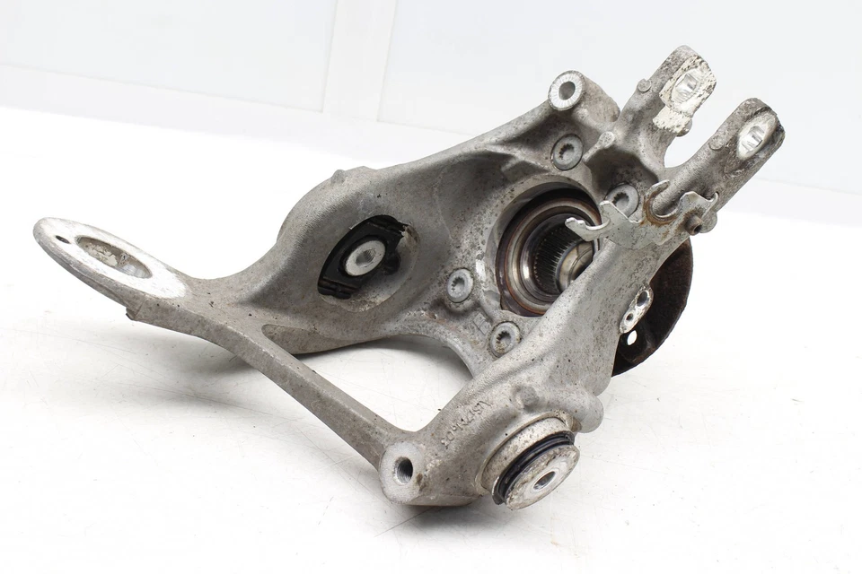 2009-2016 AUDI A4 QUATTRO - REAR Right Spindle Knuckle W/ Wheel Bearing - Image 3 of 4