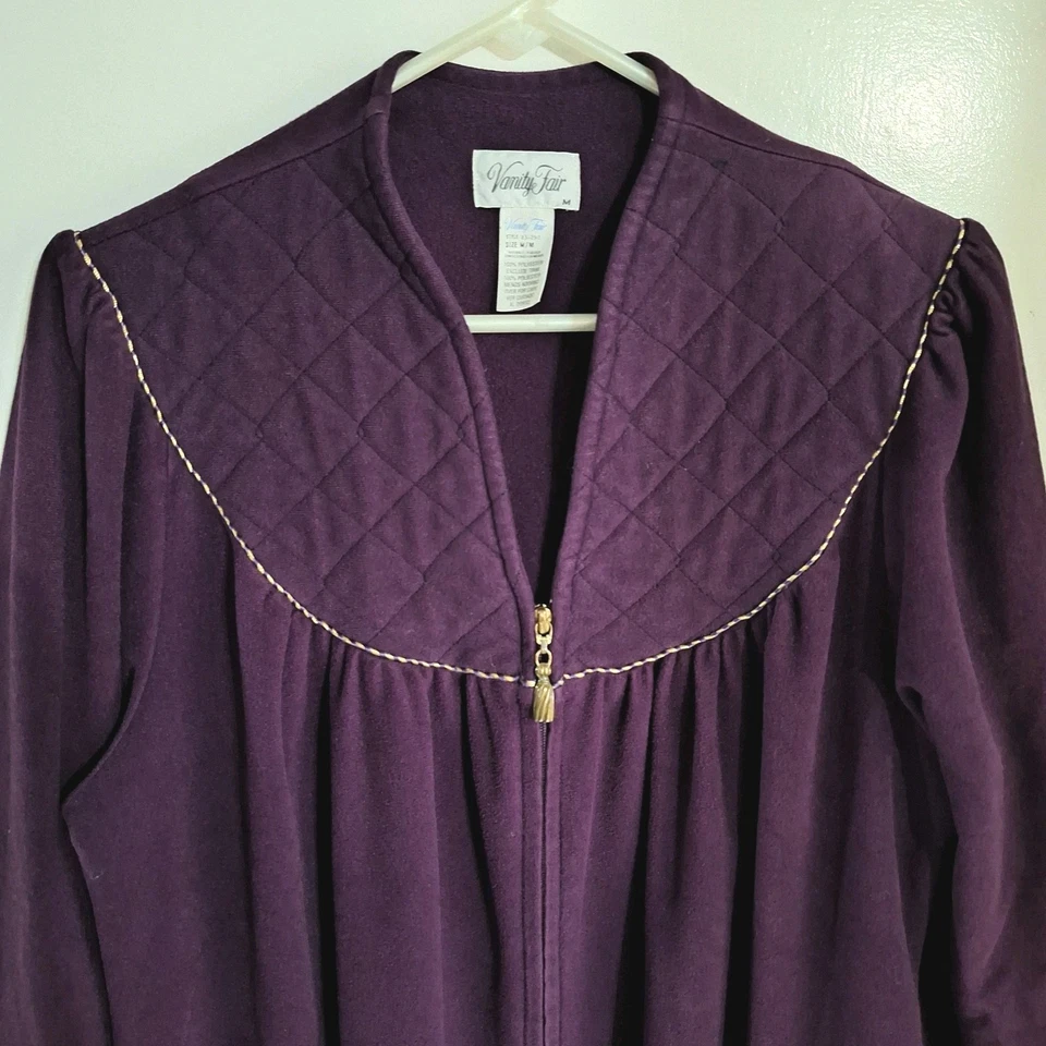 Vtg VANITY Fair Long Robe Nightgown Housedress Medium Purple Full Zip Quilted  - Image 2 of 4