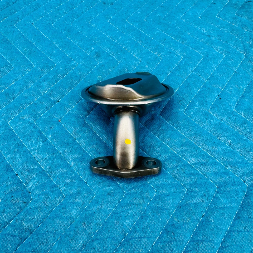 Tubo de camioneta de aceite Infiniti M56 2011-2013 VK56VD 5,6 L V8 127 K Foto 3 de 4