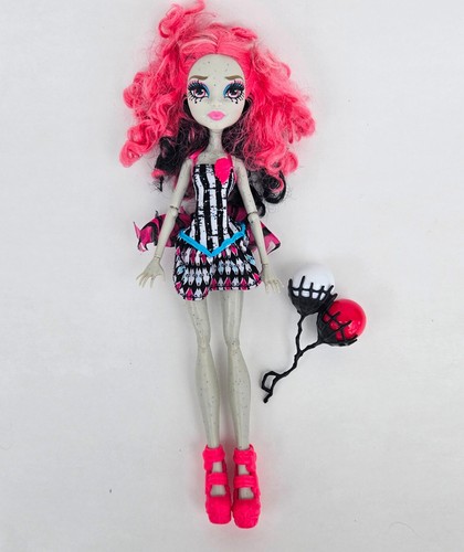 Freak Du Chic Monster High Dolls Circus Rochelle Goyle Honey Swamp VERY RARE - Picture 24 of 44