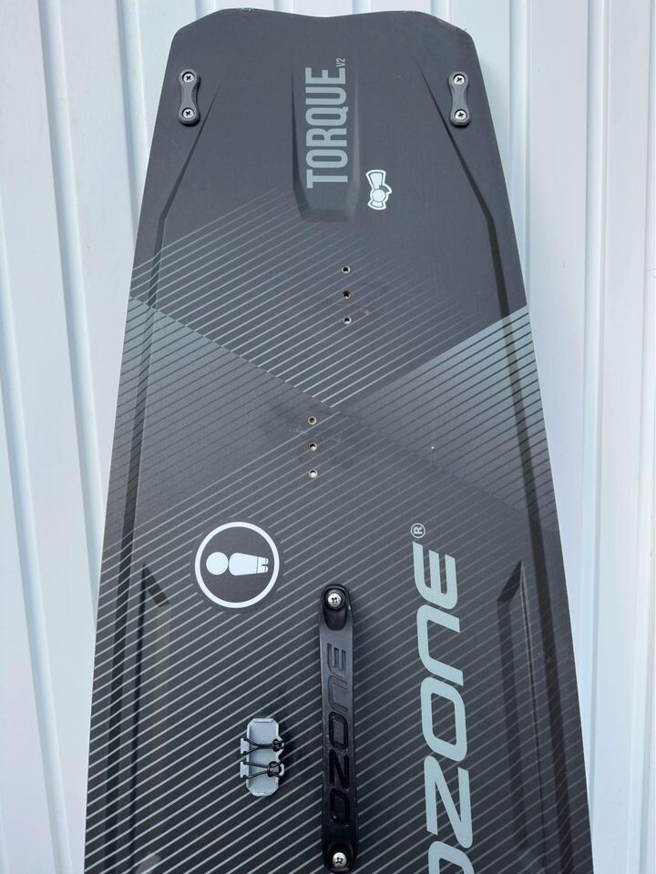 Ozone Torque V2 138x42 Kiteboard eBay