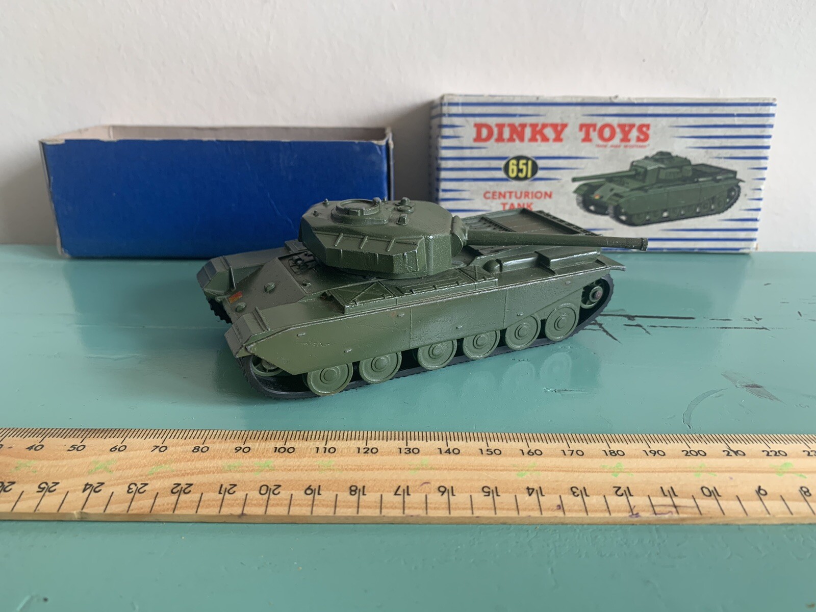 Dinky 651, Centurion Tank - Free Price Guide & Review