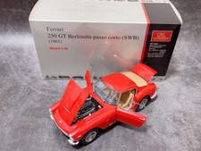 CMC 1/18 Ferrari 250 GT CMC SWB
