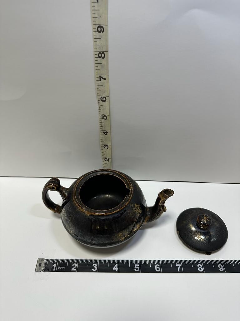Picture 4 of 12