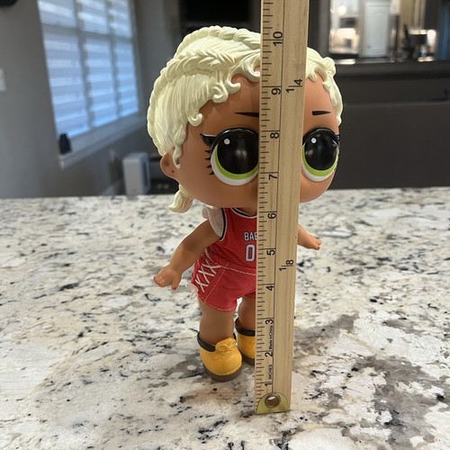 2021 MGA LOL MC Swag Big Baby Sister Large Head Vinyl Fashion Baby Doll 10” Tall - Picture 10 of 12