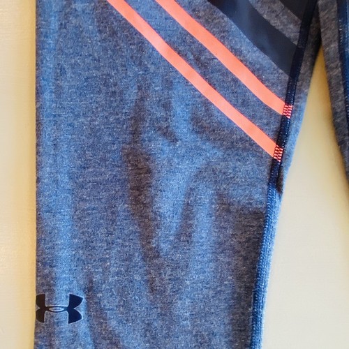 UA Under Armour Diagonal Stripe Leggings Medium Heathered Blue Pink 1303334 EUC - Picture 2 of 6