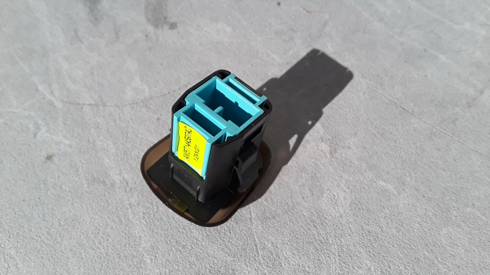 Picture 4 of 6