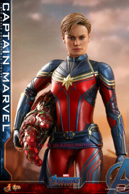 1/6 Hot Toys MMS575 Avengers 4 Endgame Captain Marvel Action
