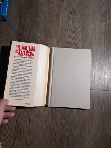 "A Stab in the Dark" by Lawrence Block 1981 Hardcover Brodart Cover - Picture 3 of 12