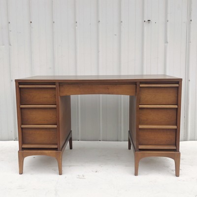 Mid Century Walnut Desk By Lane Furniture Ebay