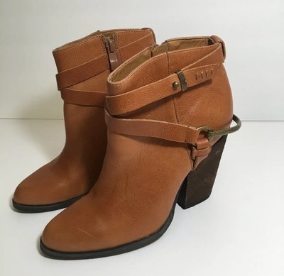 very volatile los angeles cowboy boots