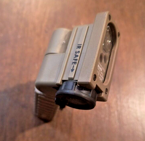 Military Streamlight Flashlight 14032 Sidewinder Tactical Coyote Made USA - Picture 7 of 7