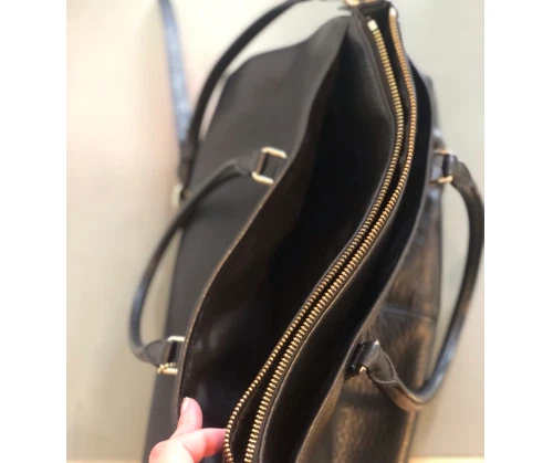 Cartera Coach de cuero negra y billetera larga a juego - Conjunto clásico Foto 4 de 4