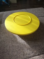 Tupperware Jungewelle Flach Schüssel Set Gelb ,rund ,700ml. Ø22cm.x7cm