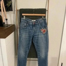 Zara Embroidery Jeans