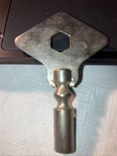 MINT!! CHICAGO ROLLER SKATE KEY PRISTINE CONDITION!!! L@@K!!!