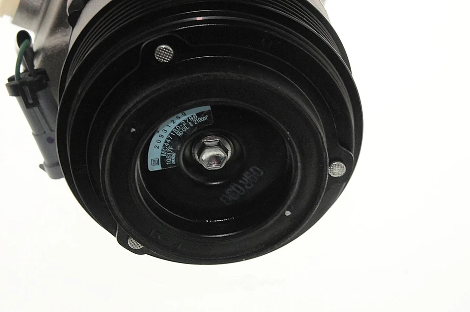 A/C Compressor - Image 3 of 4