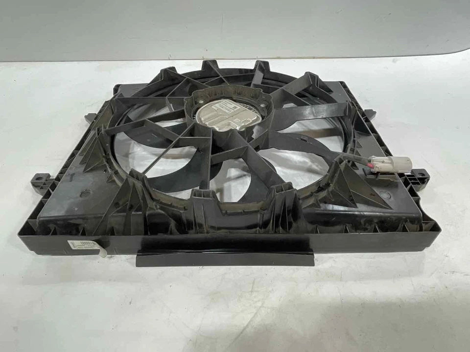 Fits 2019 - 2024 DODGE RAM 1500 New Style 5.7L Engine Cooling Motor Fan Assy OEM - Image 3 of 4