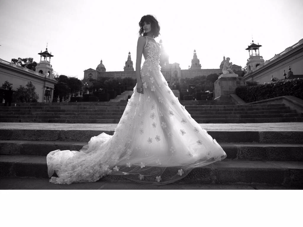 Liz Martinez Melodie Applique Floral Embellished Wedding Dress Gown Size 2 4 6