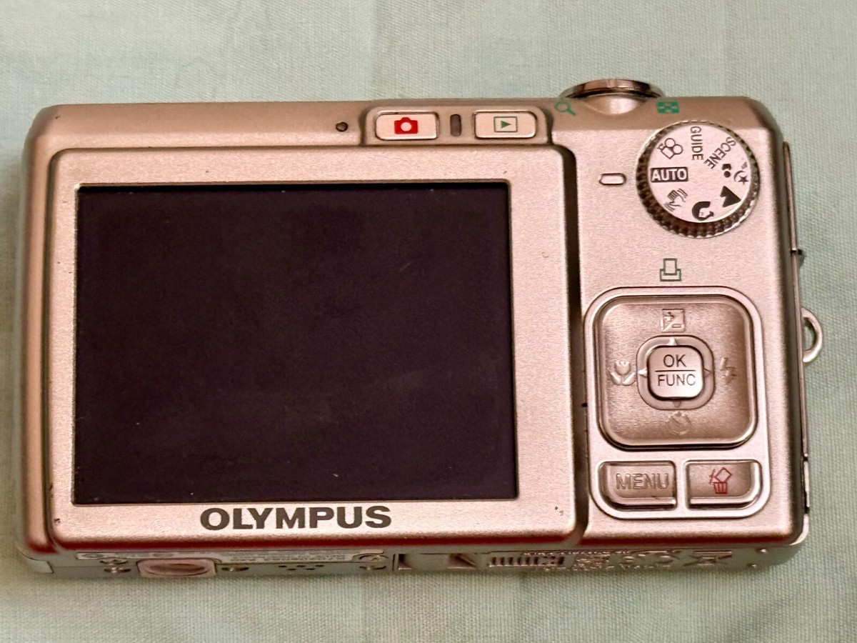 OLYMPUS FE-250 動作OK✨コンパクトデジタルカメラ Olympus FE-250 review | TechRadar
