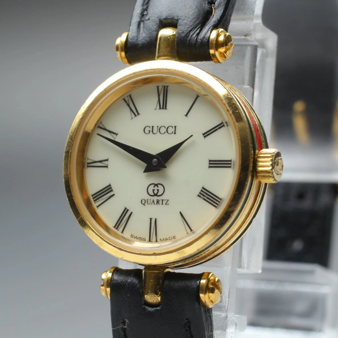 Montre à quartz pour femme neuve Batt ◆Exc+5◆ Vintage GUCCI 2000L cadran romain du JAPON