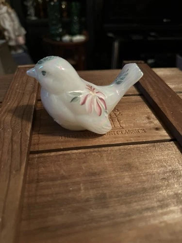 Fenton Bird Opalescent Flowers Hand Painted Artist Signed Su Lu Smith Art Glass