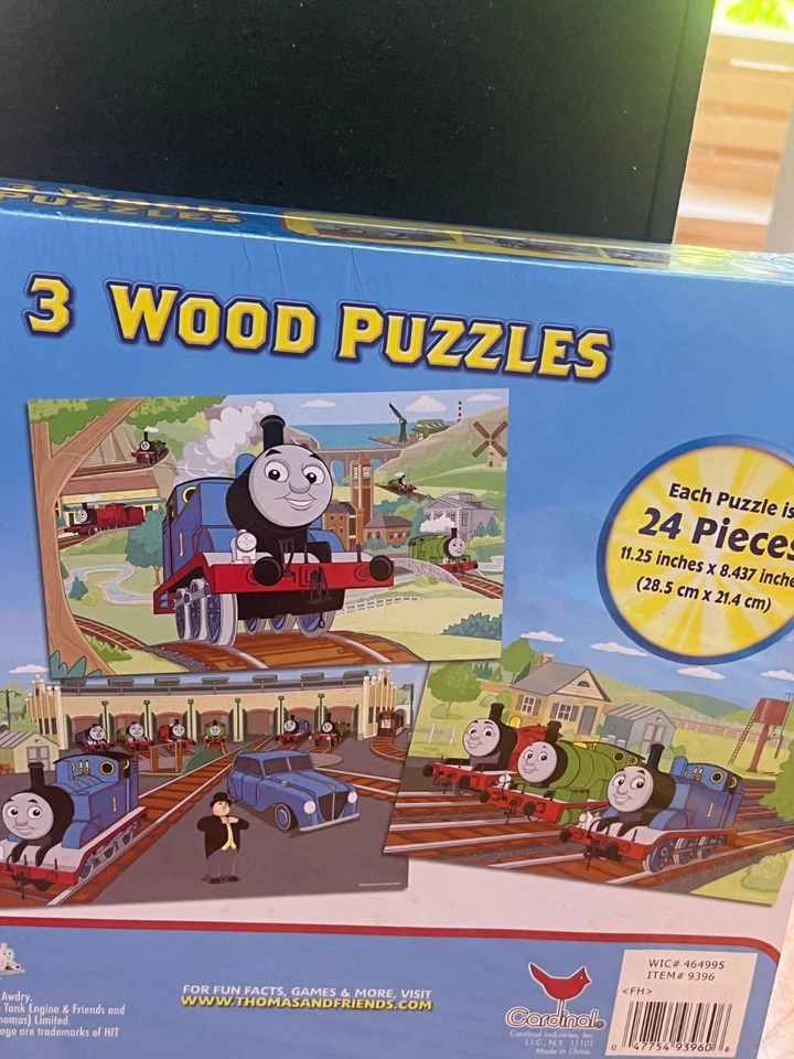 JUEGO DE TRES ROMPECABEZAS DE MADERA CARDENAL THOMAS EL TREN Y AMIGOS CADA ROMPECABEZAS DE 24 PIEZAS Foto 4 de 4