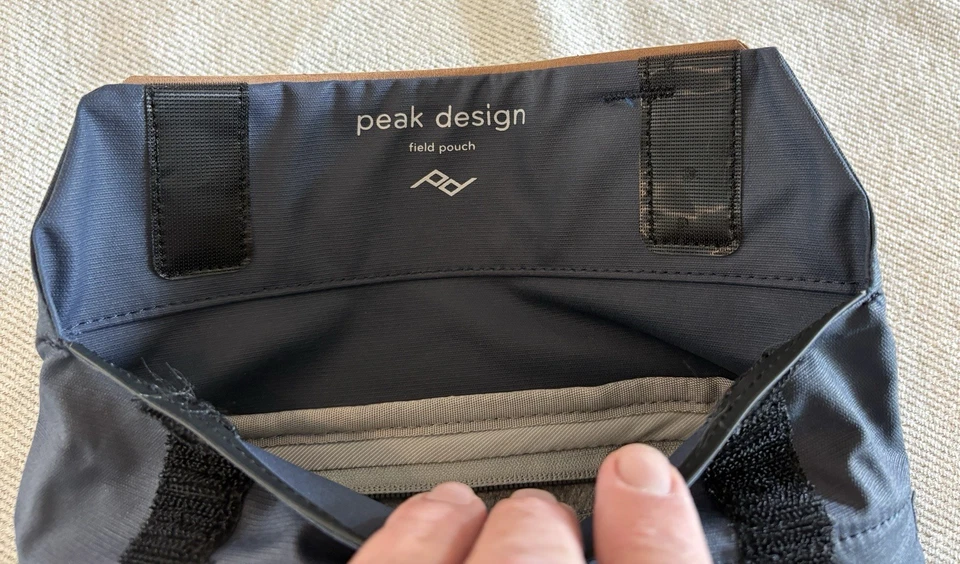PEAK DESIGN Field Pouch V2 Camera Bag Organizer Midnight Blue Adjustable Strap - Image 3 of 4