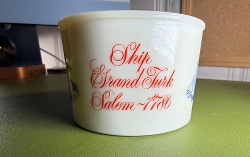 Vintage Old Spice Shaving Mug Milk Glass Shulton Ship “Grand Turk” Salem 1786