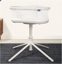 HALO Innovations BassiNest Swivel Sleeper 3.0 - Gray- Imperfect Box