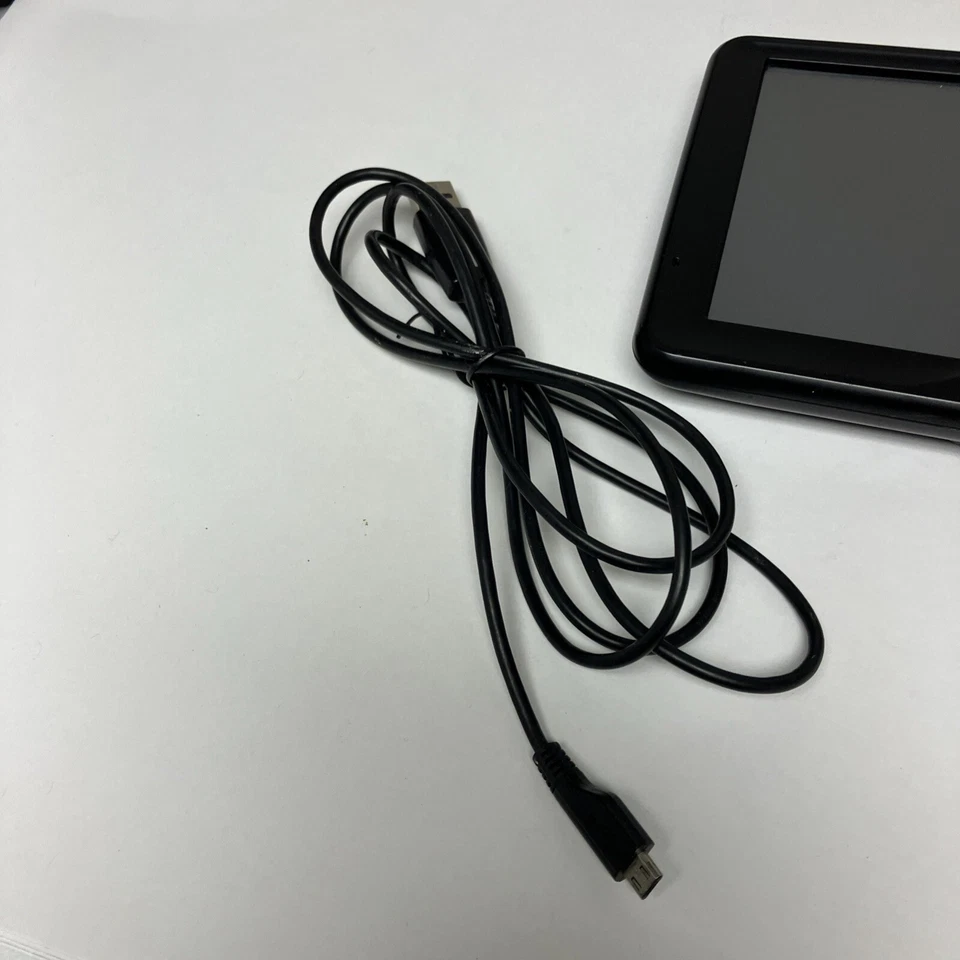 Unit Only Garmin Nuvi 2798LM W/BC20 Unit Only No Camera  Scratches - Image 2 of 4