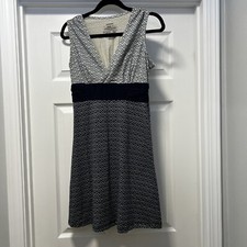 Patagonia short sleeve organic cotton light & dark blue summer dress Medium