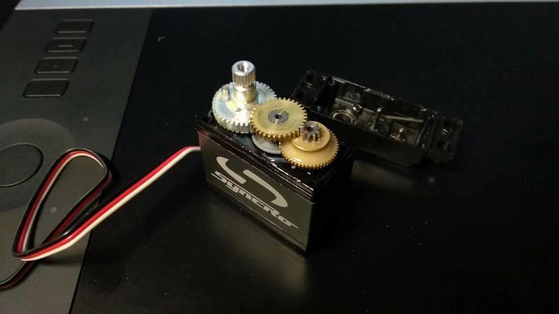Kyosho KS203  Servo Full Metal Gears Servo For 1:10 1:8 - Image 2 of 4
