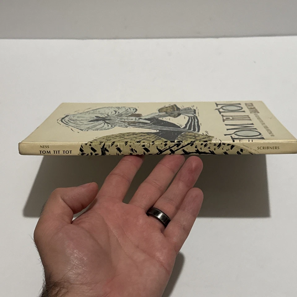 Vintage Tom Tit Tot English Folk Tale 1965 Evaline Ness Childrens HC Book 1st Ed Foto 2 de 4