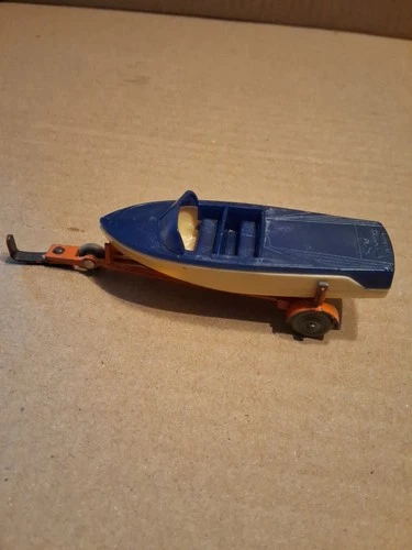 Vintage 1960s Dinky Toys Boat Trailer w/ Boat Model 796 Diecast Made In England