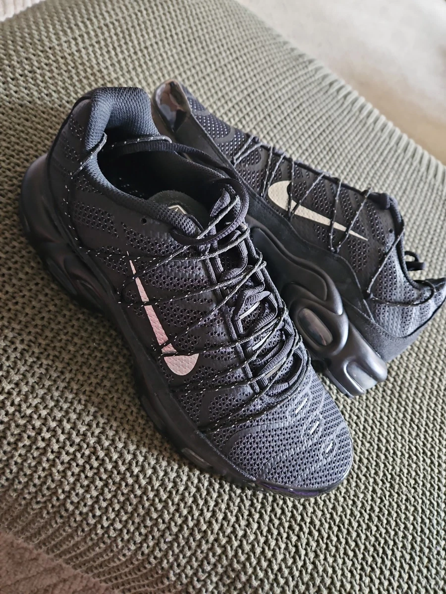 Nike Air Max Plus Utility Black Metallic Silver for Sale
