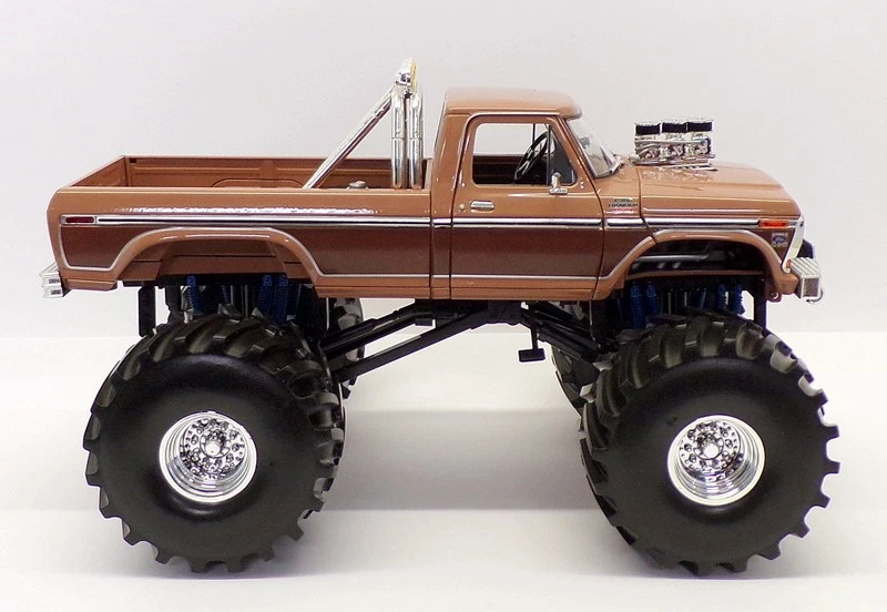 Greenlight 1/18 Scale 13557 - BFT 1978 Ford F-350 Monster Truck - Two-Tone Brown - Image 3 of 4
