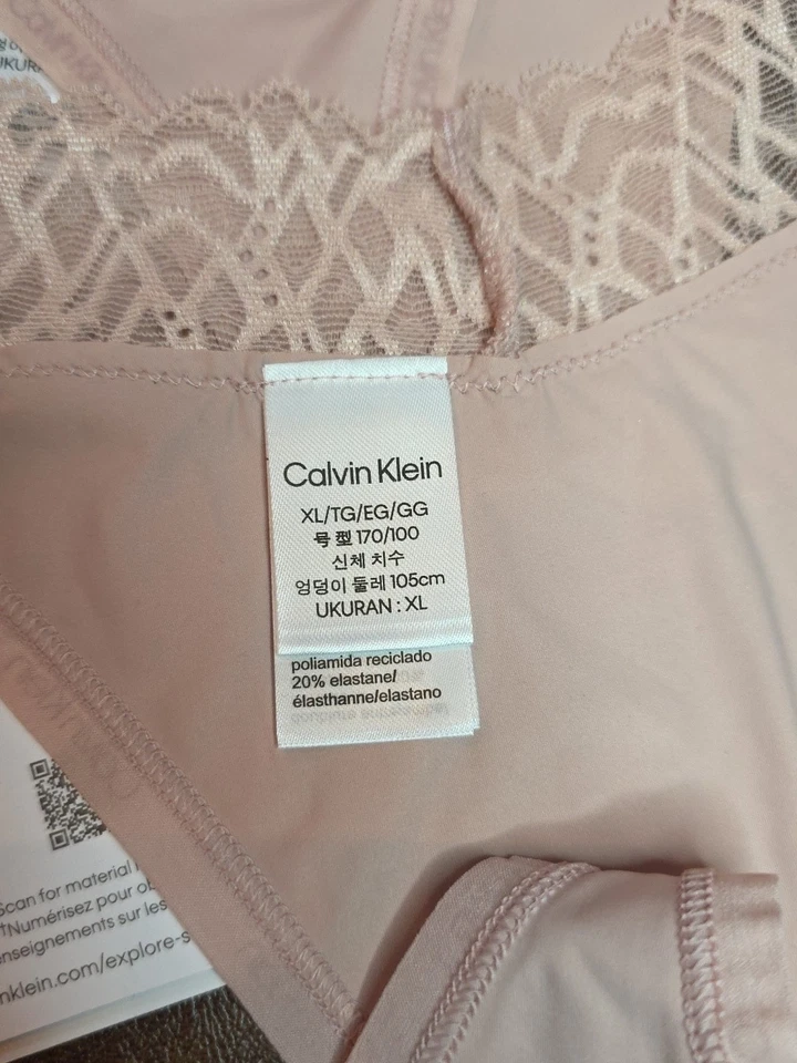 Tanga de encaje elástico suave XL rosa Calvin Klein para mujer 2 pares Foto 4 de 4