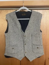 Vintage Eddie Bauer Men’s  4 Pocket Gray Wool Vest Size Medium