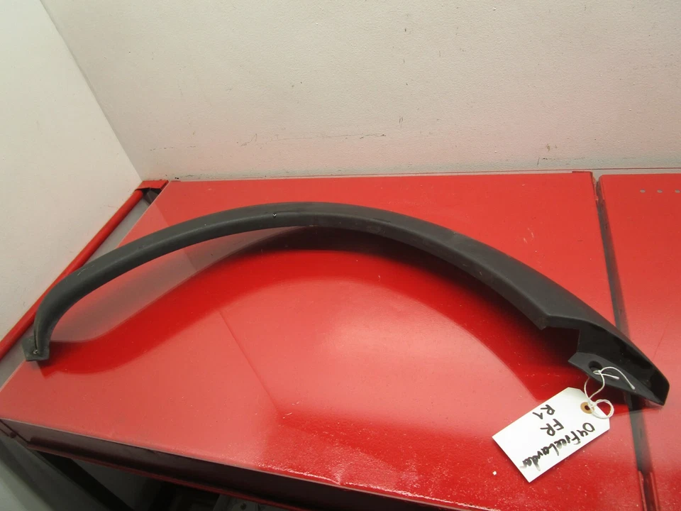 02-05 LAND ROVER FREELANDER GUARDABARROS DELANTERO DERECHO MOLDURA ACAMPANADA OEM Foto 2 de 4