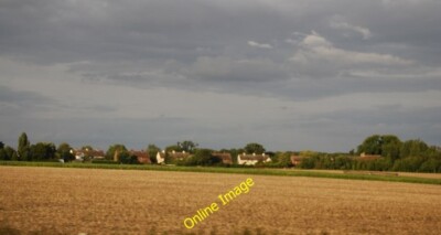 Foto 6x4 Häuser auf Bahnhof Rd Äbte Ripton c2014