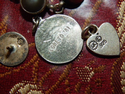 Orecchini vintage: ghianda e foglia, cabochon di perle verdi e finte, strass - Foto 10 di 12