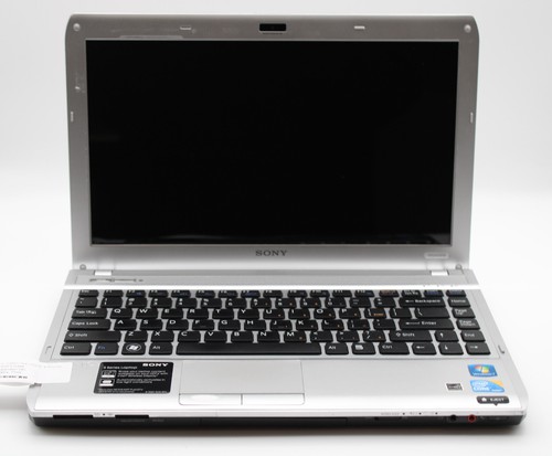 Sony Vaio VPCS131FM _ i5-460M @ 2.53 GHz _ 4 GB RAM _ No HDD or OS *PARTS*