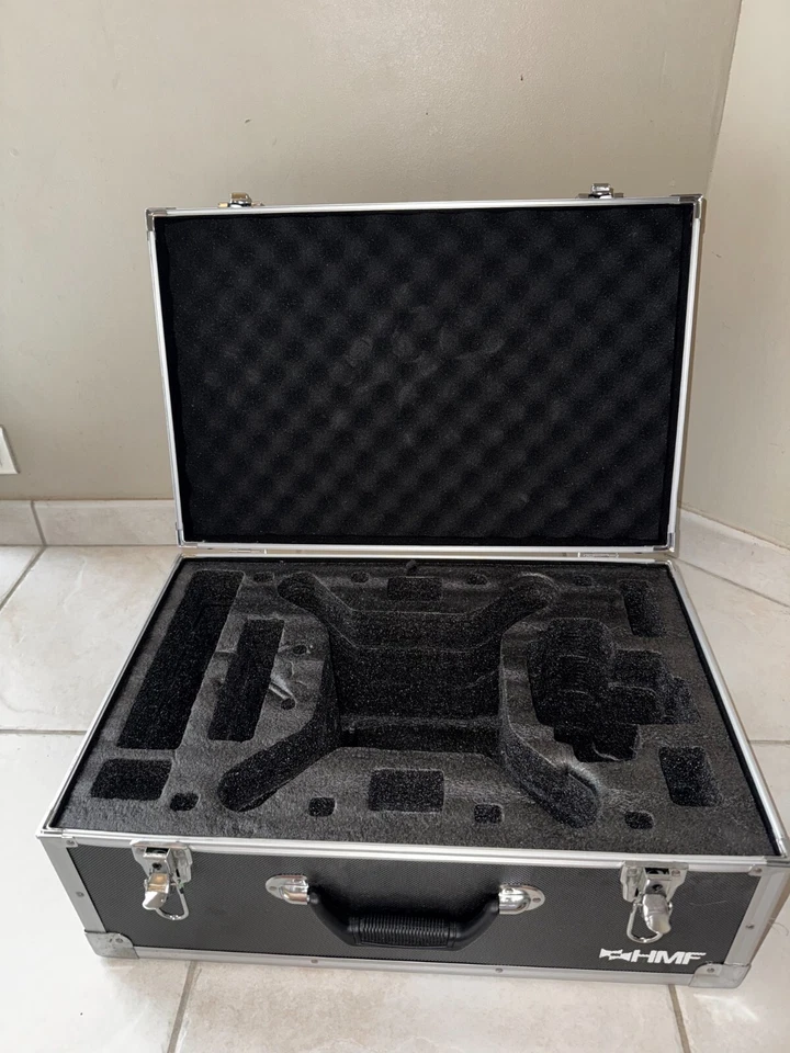 [Batterie neuve] Drone dji phantom 3 standard + boite de rangement/transport  - Photo 4/4